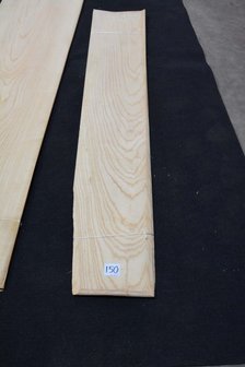 Essen fineer 191 x 20-38 cm | 0.6mm | 0,5529m&sup2;