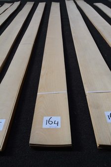 Essen fineer 220 x 10-11 cm | 0.6mm | 0,231m&sup2;