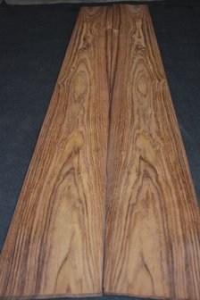 Indisch palissander fineer 276 x 29-32 cm | 0.6 mm | 0,8418m&sup2;