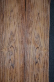 Indisch palissander fineer 270 x 26-31 cm | 0.6 mm | 0,7695m&sup2;