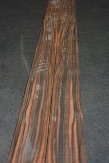 Coromandel fineer 182 x 8-11 cm | 0.6mm | 0,1729m&sup2;
