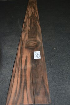 Coromandel fineer 301 x 16-21 cm | 0.6mm | 0,5569m&sup2;