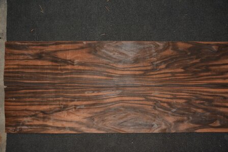Coromandel fineer 301 x 16-21 cm | 0.6mm | 0,5569m&sup2;
