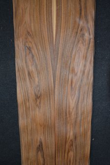 Santos palissander fineer 298 x 19 cm | 0.6 mm | 0,5662m&sup2;