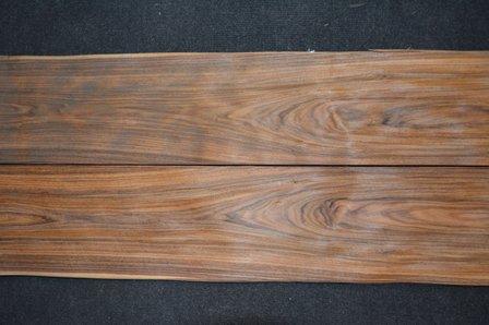 Santos palissander fineer 298 x 19 cm | 0.6 mm | 0,5662m&sup2;