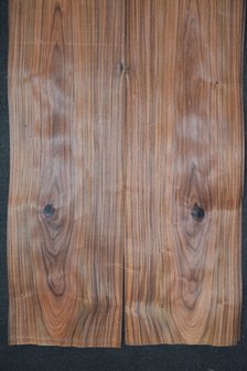 Santos palissander fineer 214 x 26-29 cm | 0.6 mm | 0,5885m&sup2;