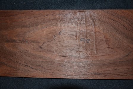 Afrikaans palissander fineer 250 x 22 cm | 0.6 mm | 0,55m&sup2;