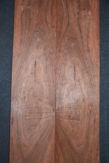 Afrikaans palissander fineer 250 x 22 cm | 0.6 mm | 0,55m&sup2;
