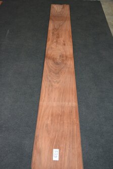 Afrikaans palissander fineer 255 x 30 cm | 0.6 mm | 0,765m&sup2;