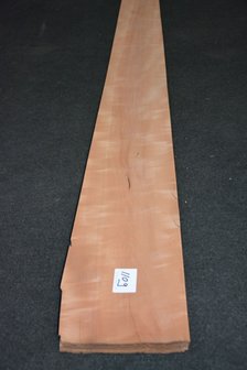 Peren fineer 252 x 16-20 cm | 0.6 mm | 0,45m&sup2;