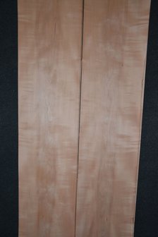 Peren fineer 252 x 23-26 cm | 0.6 mm | 0,62m&sup2;