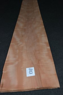 Peren fineer 252 x 23-26 cm | 0.6 mm | 0,62m&sup2;