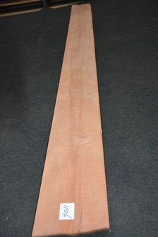 Peren fineer 282 x 20-22 cm | 0.6 mm | 0,59m&sup2;