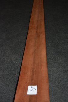 Moabi fineer 232 x 13 cm | 0.6 mm | 0,30m&sup2;