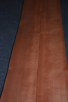 Moabi fineer 230 x 11 cm | 0.6 mm | 0,25m&sup2;
