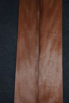 Moabi fineer 220 x 12 cm | 0.6 mm | 0,264m&sup2;