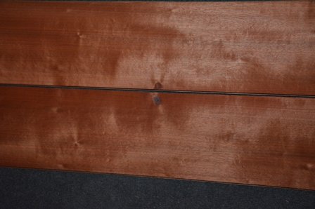 Moabi fineer 260 x 16-17 cm | 0.6 mm | 0,43m&sup2;