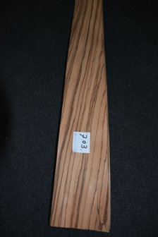Zebrano fineer 330 x 11-11,5 cm | 0.6 mm | 0,37m&sup2;