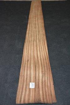 Zebrano fineer 290 x 28-29 cm | 0.6 mm | 0,83m&sup2;