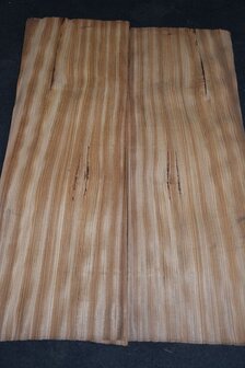 Zebrano fineer 100 x 34-35 cm | 0.6 mm | 0,345m&sup2;