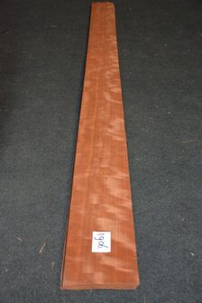 Makore fineer 223 x 16-17 cm | 0.6mm | 0,37m&sup2;