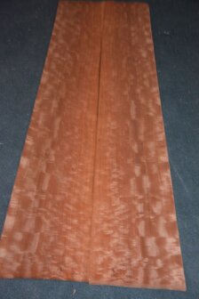 Makore fineer 212 x 34 cm | 0.6mm | 0,72m&sup2;