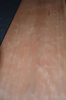 Kersen fineer 96 x 27 cm | 0.6mm | 0,26m&sup2;
