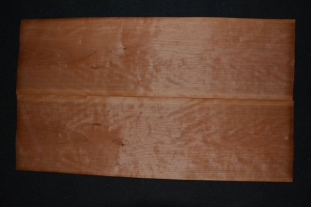 Kersen fineer 97 x 28 cm | 0.6mm | 0,27m&sup2;