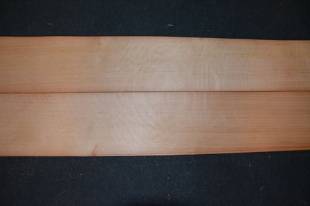 Oregon Pine fineer 215 x 19-24 cm | 0.6 mm | 0,48m&sup2;