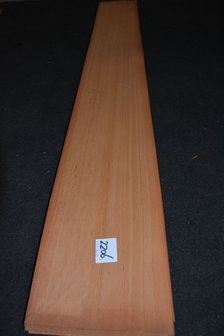 Oregon Pine fineer 215 x 24-27 cm | 0.6 mm | 0,55m&sup2;