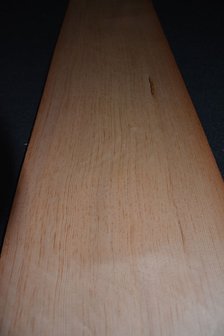 Oregon Pine fineer 230 x 28-29 cm | 0.6 mm | 0,66m&sup2;
