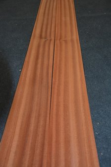 Sipo mahonie fineer 225 x 15 cm | 0.6mm | 0,3375
