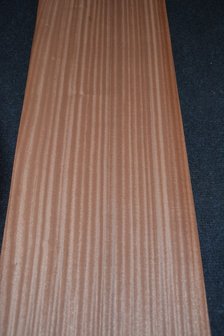 Sapelli mahonie fineer 221 x 24-26 cm | 0.6mm | 0,553m&sup2;