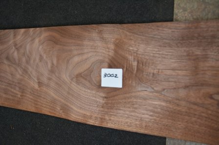 Amerikaans noten fineer 435 x 23-26 cm | 0.6mm | 1,065m&sup2;