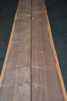 Amerikaans noten fineer 425 x 20-24 cm | 0.6mm | 0,935m&sup2;