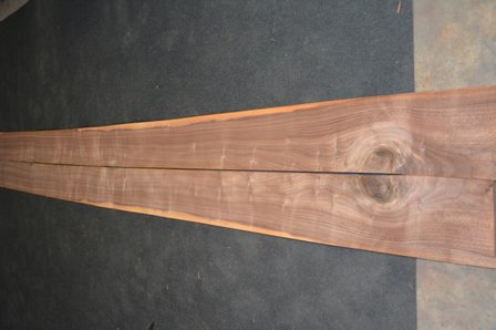 Amerikaans noten fineer 425 x 20-24 cm | 0.6mm | 0,935m&sup2;