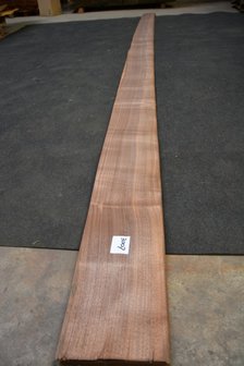 Amerikaans noten fineer 435 x 17-19 cm | 0.6mm | 0,783m&sup2;