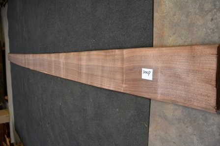 Amerikaans noten fineer 435 x 17-19 cm | 0.6mm | 0,783m&sup2;