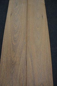 Bruinhart fineer 325 x 22 cm | 0.6mm | 0,715m&sup2;