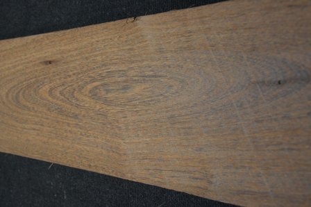 Bruinhart fineer 325 x 22 cm | 0.6mm | 0,715m&sup2;
