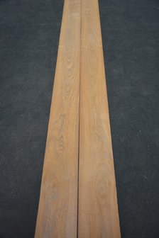 Bruinhart fineer 325 x 19-22 cm | 0.6mm | 0,666m&sup2;