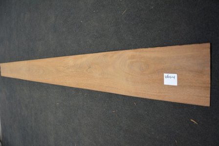 Bruinhart fineer 325 x 19-22 cm | 0.6mm | 0,666m&sup2;