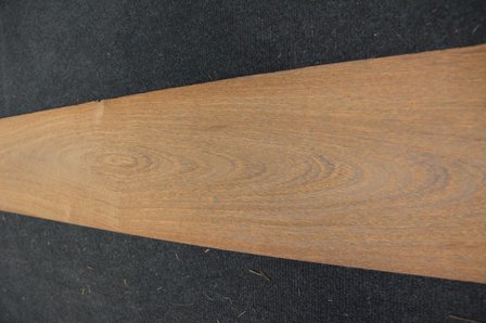 Bruinhart fineer 325 x 19-22 cm | 0.6mm | 0,666m&sup2;