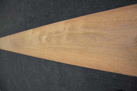 Bruinhart fineer 325 x 19-22 cm | 0.6mm | 0,666m&sup2;