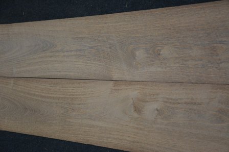 Bruinhart fineer 325 x 19-22 cm | 0.6mm | 0,666m&sup2;