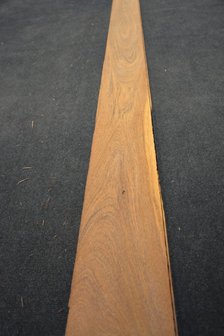 Bruinhart fineer 325 x 15 cm | 0.6mm | 0,488m&sup2;
