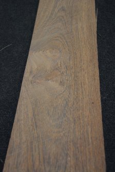 Bruinhart fineer 325 x 15 cm | 0.6mm | 0,488m&sup2;