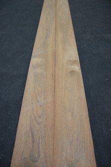 Bruinhart fineer 325 x 15 cm | 0.6mm | 0,488m&sup2;