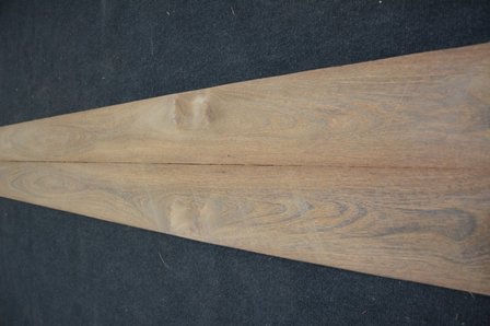 Bruinhart fineer 325 x 15 cm | 0.6mm | 0,488m&sup2;
