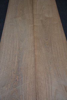 Bruinhart fineer 325 x 27 cm | 0.6mm | 0,878m&sup2;